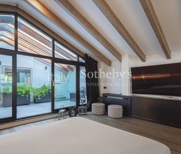 Elegant designer apartment in the heart of Milan - Photo 6