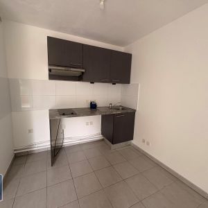 Location Appartement 1 pièce 34m² ARLES 13200 - Photo 2