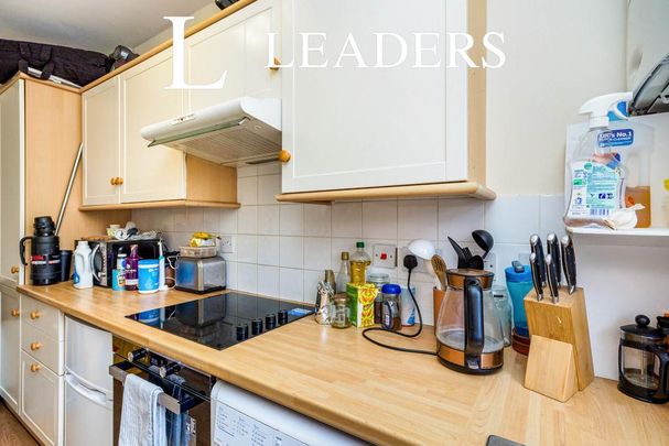 1 bedroom flat to rent - Photo 1