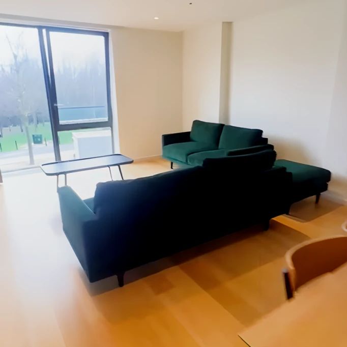 2 Bedroom 2 Bathroom Flat3 - Photo 1