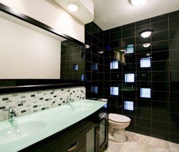 For Lease - 16 Carousel Court, Toronto, Ontario - Photo 2