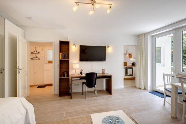 Central, spacious 1-room apartment for rent - Photo 1