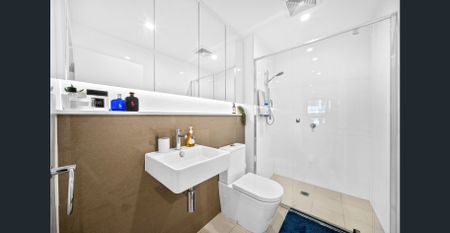 Stunning 3-Bedroom Apartment - Photo 4