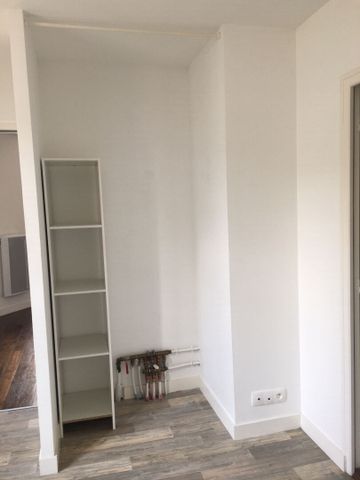 Location Appartement 2 pièces 32m² - Photo 5