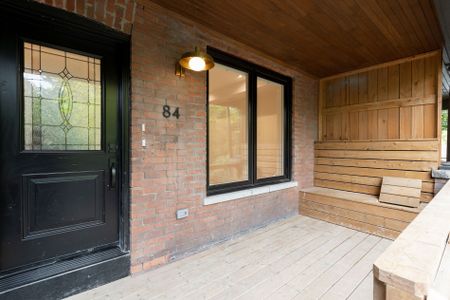 For Lease - 84 Sparkhall Avenue Unit# Main Floor, Toronto, Ontario - Photo 5
