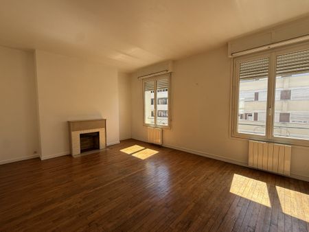 Location Appartement 3 pièces 67m² AMIENS 80000 - Photo 2