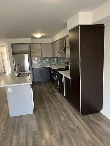 For Lease - 150 Golden Springs Drive, Brampton, Ontario - Photo 5