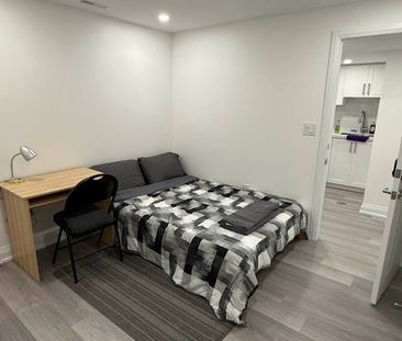 For Lease - 546 Karen Park Crescent, Mississauga, Ontario - Photo 6