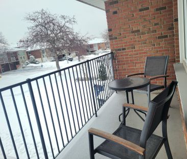 For Lease - 52 Franel Crescent, Toronto, Ontario - Photo 6