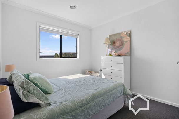 8 Jarvis Street Huntly VIC - Photo 1
