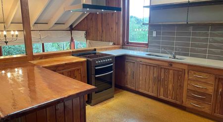 Very spacious 3 bedroom, - Photo 2