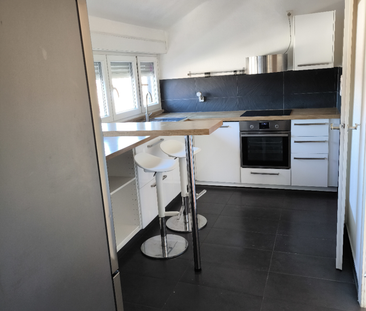 S-Heumaden: Moderne, helle 2-Zimmer-Dachgeschosswohnung mit Balkon - Photo 3