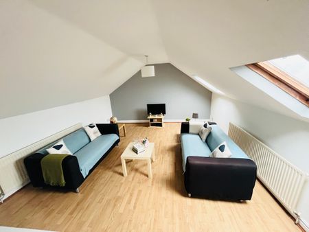 4 Bed Student Accommodation - Photo 4