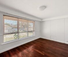 Re-listed - Be Quick! Spacious 3-Bedroom Home in Prime Kelmscott Lo... - Photo 4