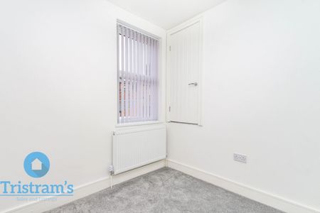 2 bed Mid Terraced House for Rent - Photo 2