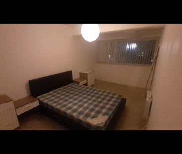 2 Bed Flat, Carmel Court, M8 - Photo 4