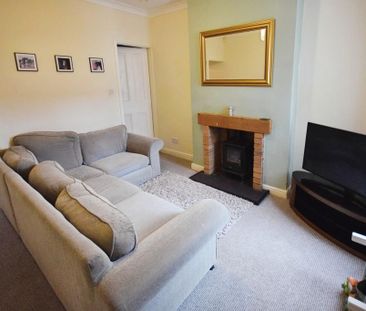 2 bedroom terraced house to rent - Photo 3