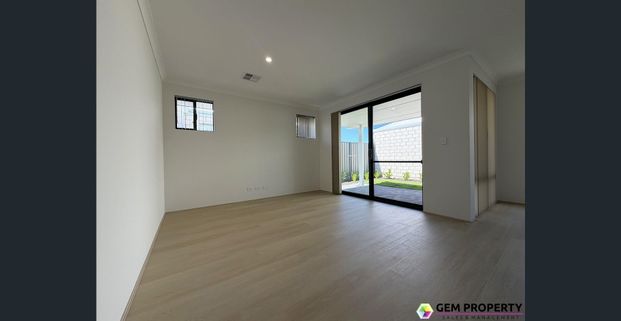 Brand New 3x2 - Great Location! - Photo 1