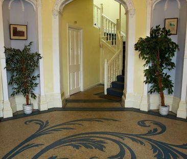 Ashwood 48 Headingley Lane, Leeds, LS6 - Photo 2