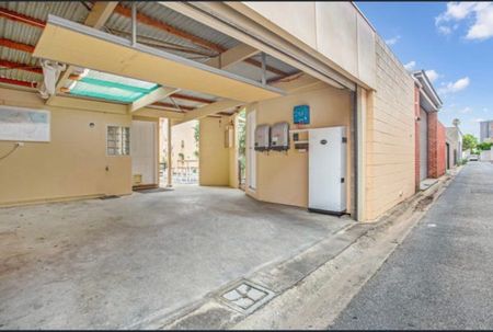 Adelaide CBD - Photo 2