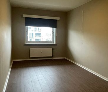 Appartement te huur in Harelbeke met 2 slaapkamers - Photo 3