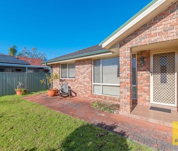 Home For Rent - Photo 3