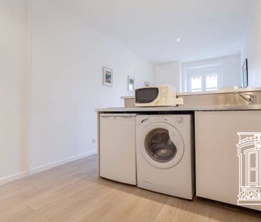 Location Appartement 1 pièce 21m² LYON 3ème - Photo 2