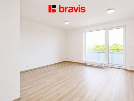 Pronájem bytu 1+kk 38 m2 - Фото 3