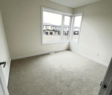 For Lease - 53 Chemin De Jargeau Road, Orleans - Convent Glen and A... - Photo 2