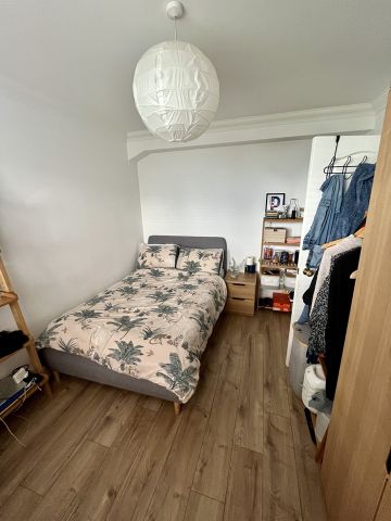 2 Bed Flat, Helen Taylor House, SE16 - Photo 4