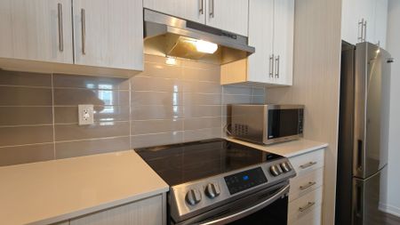 For Lease - 15 William Jackson Way Unit# Unit 26, Toronto, Ontario - Photo 5