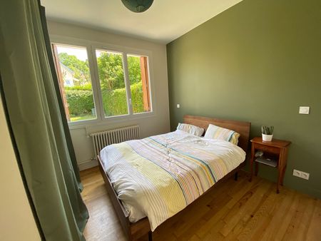House - Photo 5