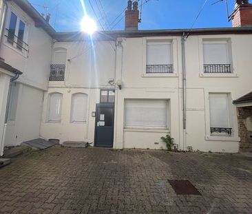 Location Appartement 1 pièce 29m² - Photo 6