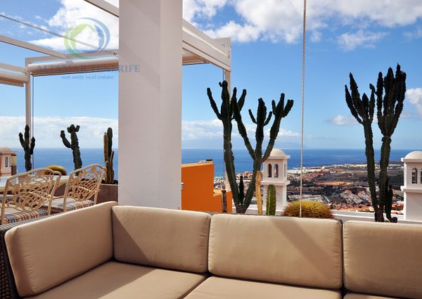 Amazing view apartment in Roque del Conde