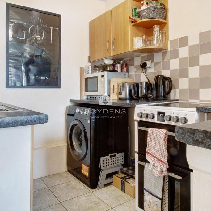 1 bedroom flat to rent - Photo 1