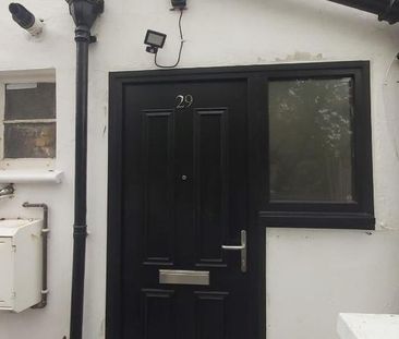 3 bedroom maisonette to rent - Photo 6