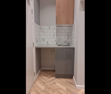 Bedsit, Bravington Road, W9 - Photo 6