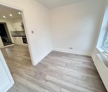 Lordship Road, London - Photo 4