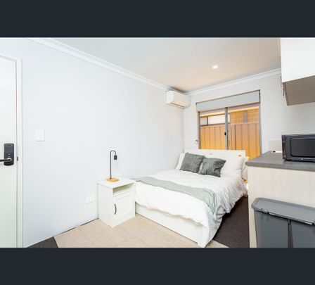 3/47 Persimmon Cres, Karnup, WA 6176 - Photo 1