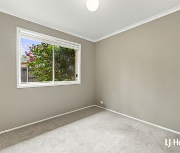 4 Hobday Place, Dunlop ACT, Belconnen - Photo 4