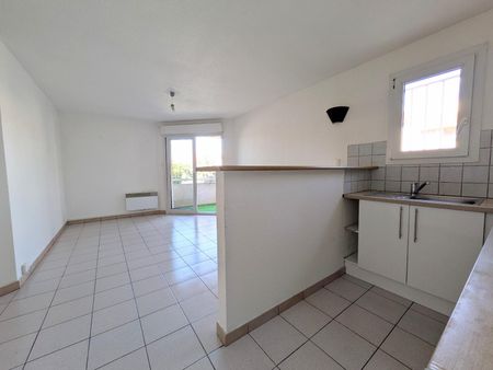 Location Appartement 3 pièces 50m² PERPIGNAN 66000 - Photo 2