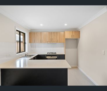 3/267 Denton Park Dr, Aberglasslyn, NSW 2320 - Photo 2