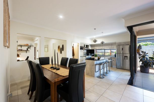 Unfurnished Coastal Haven - Ready 19th December - Photo 1