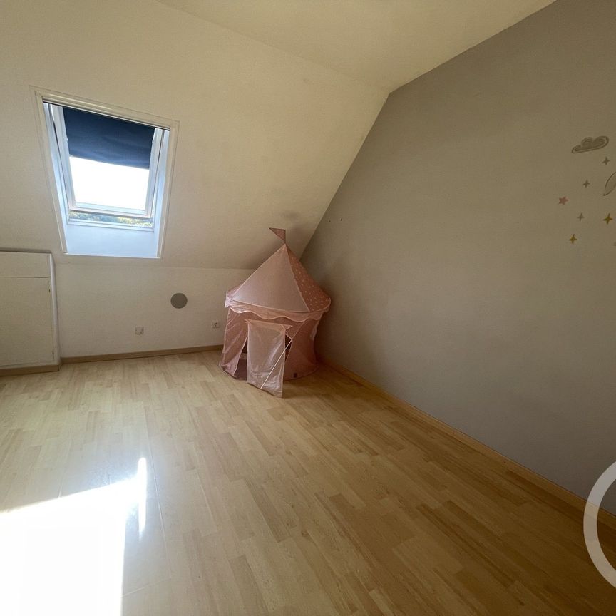 Location Maison 4 pièces 100m² LORREZ LE BOCAGE PREAUX 77710 - Photo 1