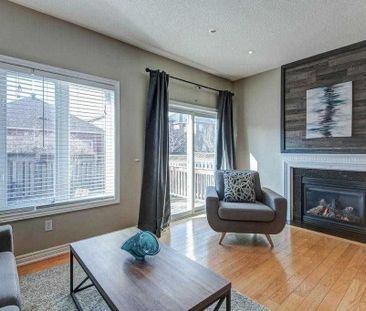 For Lease - 2438 Felhaber Crescent, Oakville, Ontario - Photo 3