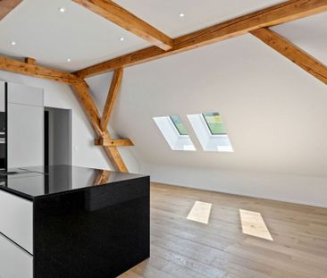 Courtelary, magnifique appartement de 4.5 pièces dans les combles - Foto 2