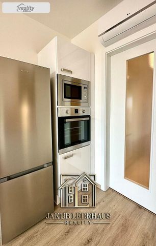 Pronájem bytu 1+kk 32 m² - Фото 4