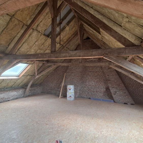 Gerenoveerde woning met 3 slaapkamers, zonnige tuin en gunstig EPC in hartje Poperinge - Photo 1