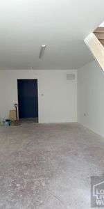 Mixed use to rent - Photo 3