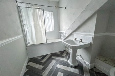 2 bed house to rent in Finsbury Street, Monkwearmouth, SR5 - Photo 5